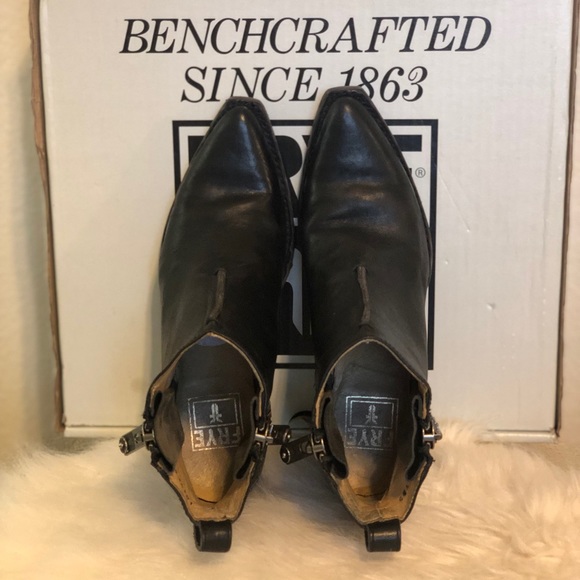 Frye Sacha Moto Shortie Black Italian Leather Bootie Size 7 M - Picture 5 of 13